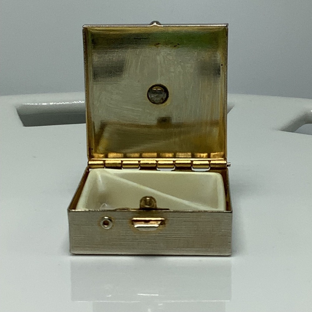 Vintage Gold Tone Pill Trinket Box Orange Turquoise Jeweled Square Box w/ Insert - Picture 9 of 12